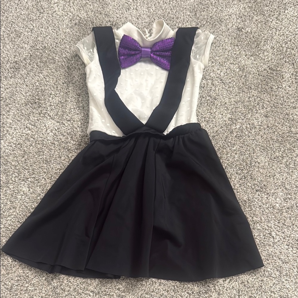 Adorable Weissman costume SC (6-8)